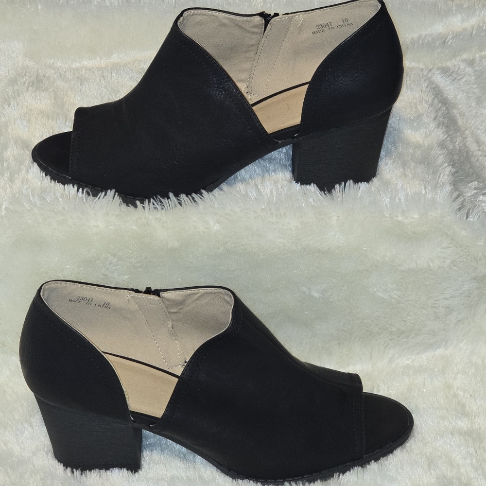 Shoes (booties)